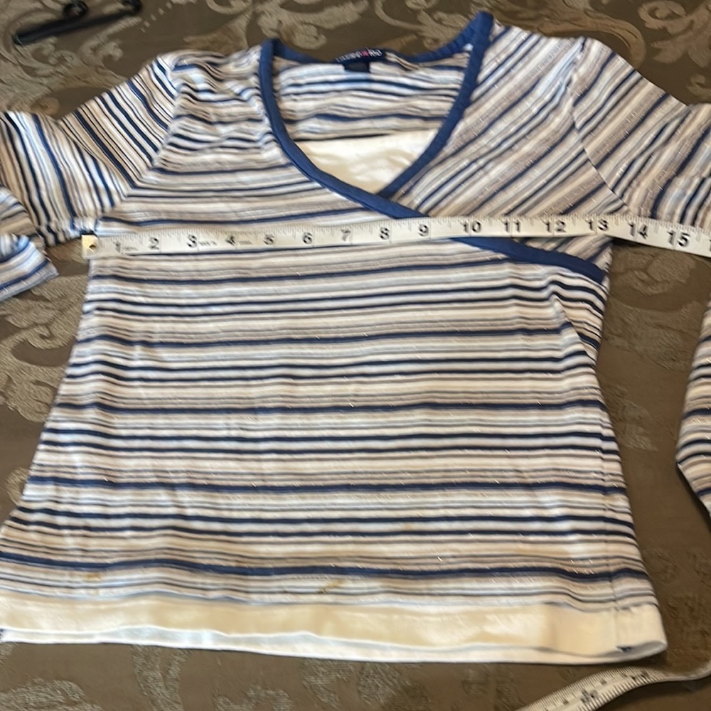 Used girls top size M by limited too - Picture 8 of 10